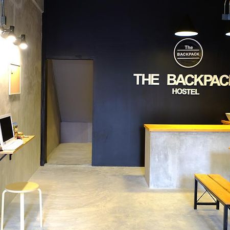 The Backpack Hostel Bangkok Esterno foto